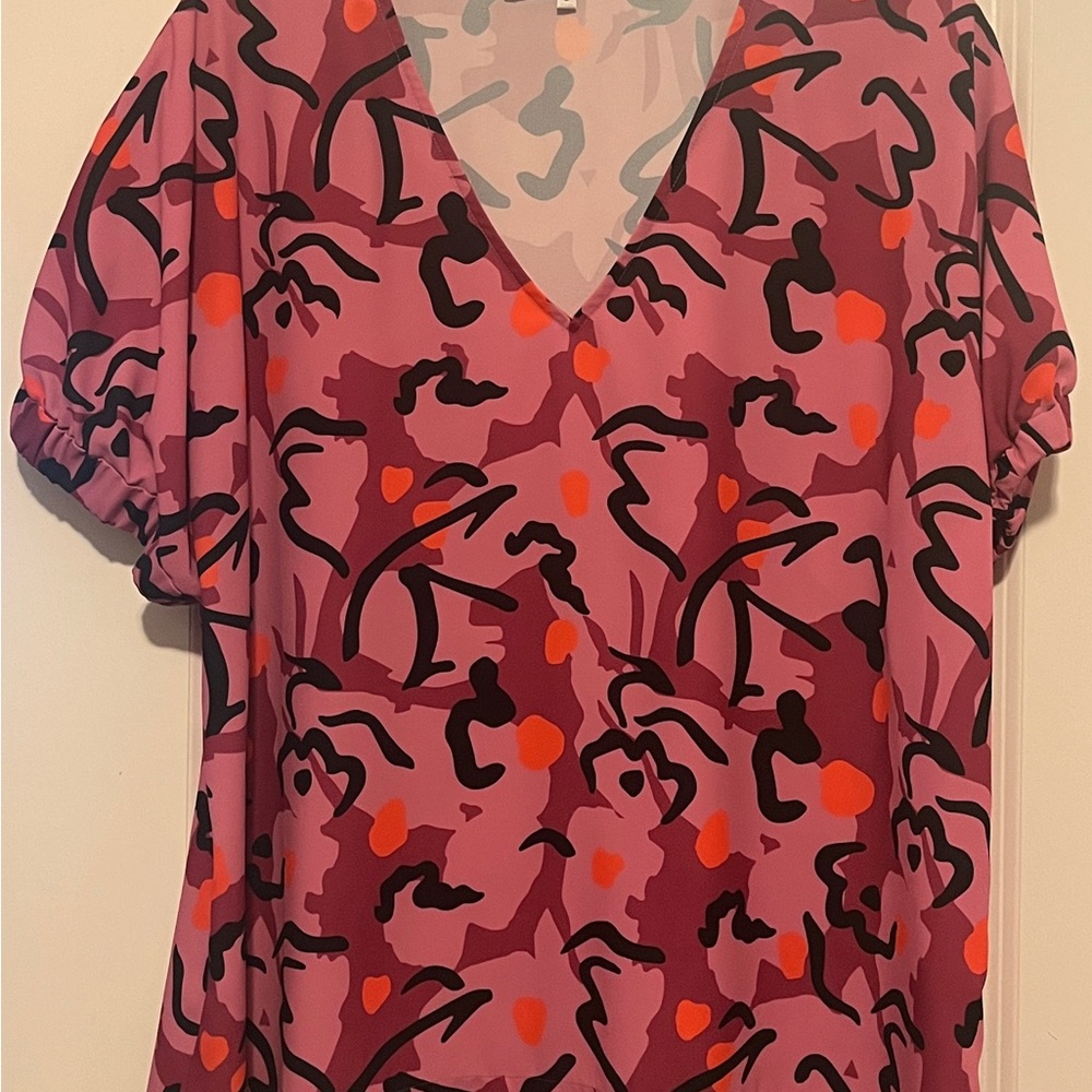CROSBY Abstract Pink and Black Blouse